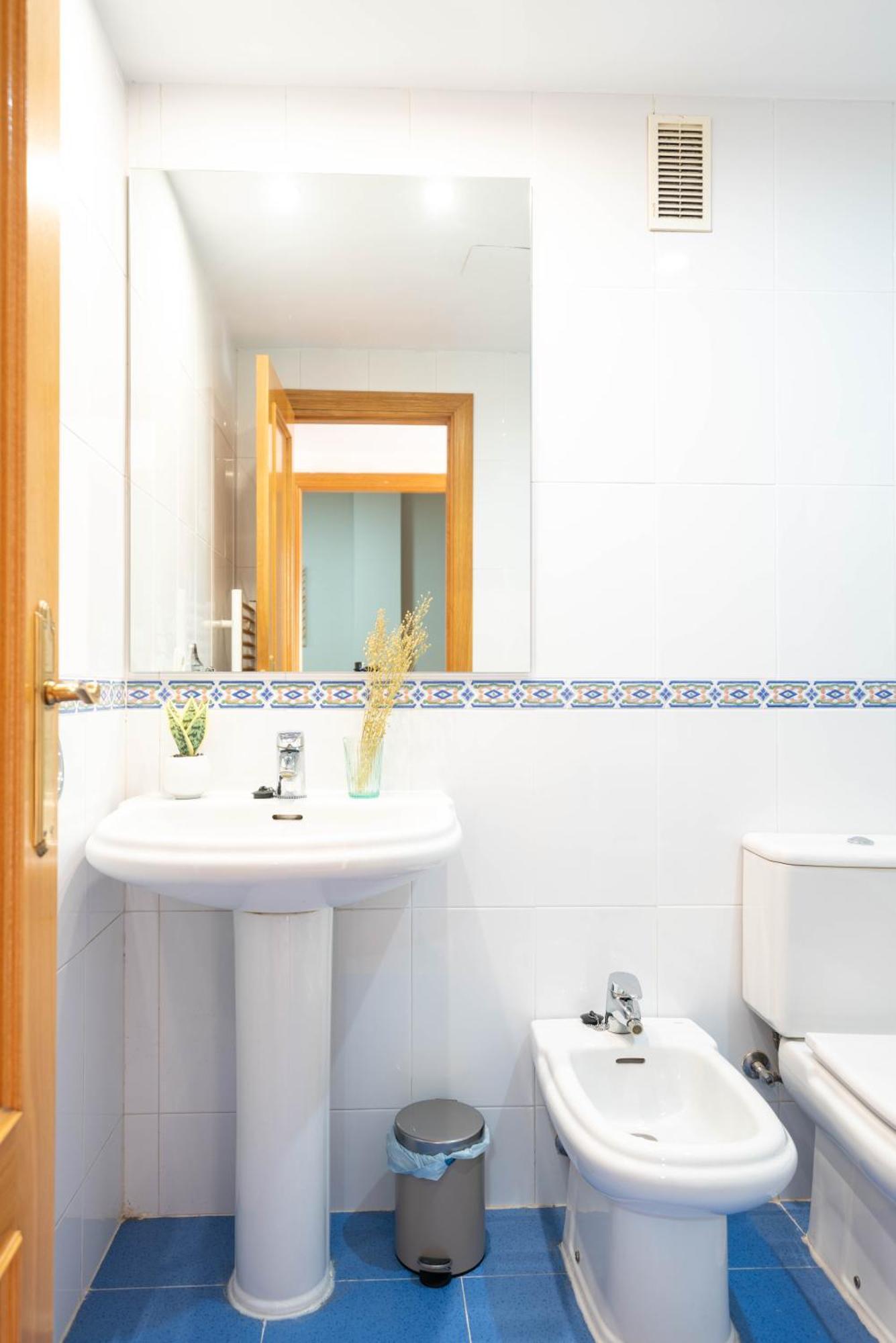 Apartamentos Go Covaresa Parking Gratuito Bajo Disponibilidad Valladolid Exterior foto
